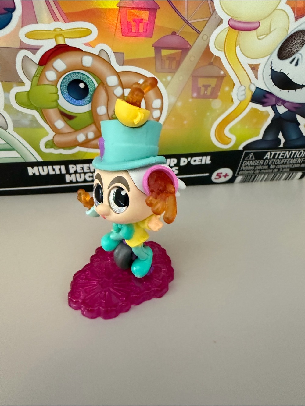 Disney Doorables Ticket to Fun Mad Hatter ULTRA RARE Alice in Wonderland - Picture 3 of 4